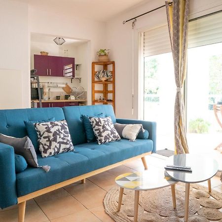 L'Ile Au Paon - Appartement T2 Avec Piscine Et Parking Les Abymes Luaran gambar